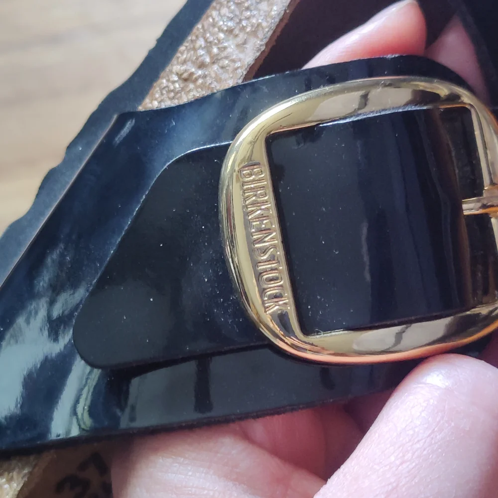 Birkenstock Big Buckle Siena Glossy Patent Black Sandals Size 7 US - Picture 7 of 7